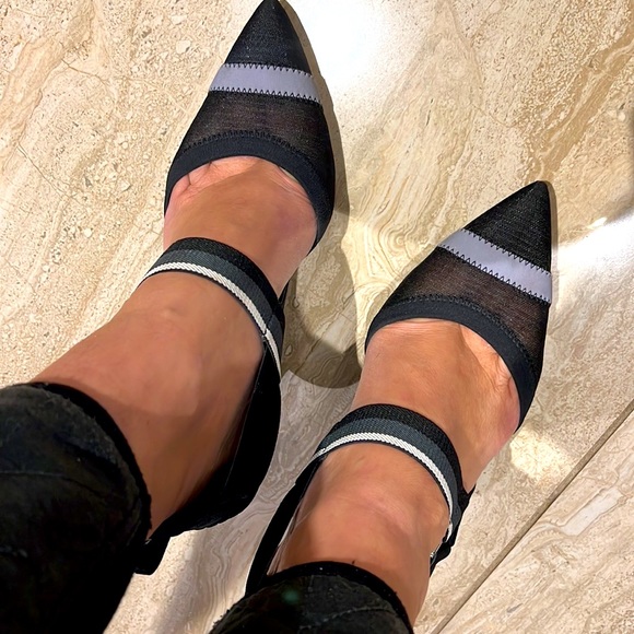 Authentic Fendi Colibri - Picture 1 of 8